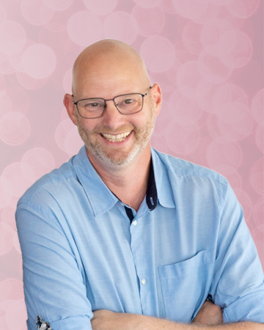 Programledare Adam Evertsson